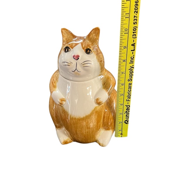 N. S. Gustin Co. Hand Decorated Tabby Cat Cookie Jar Hand Decorated Made U.S.A. - Picture 2 of 12